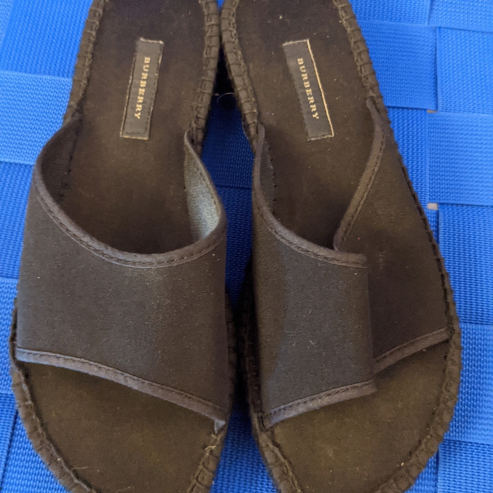 EUC Authentic Burberry Black Espadrille Slides 37